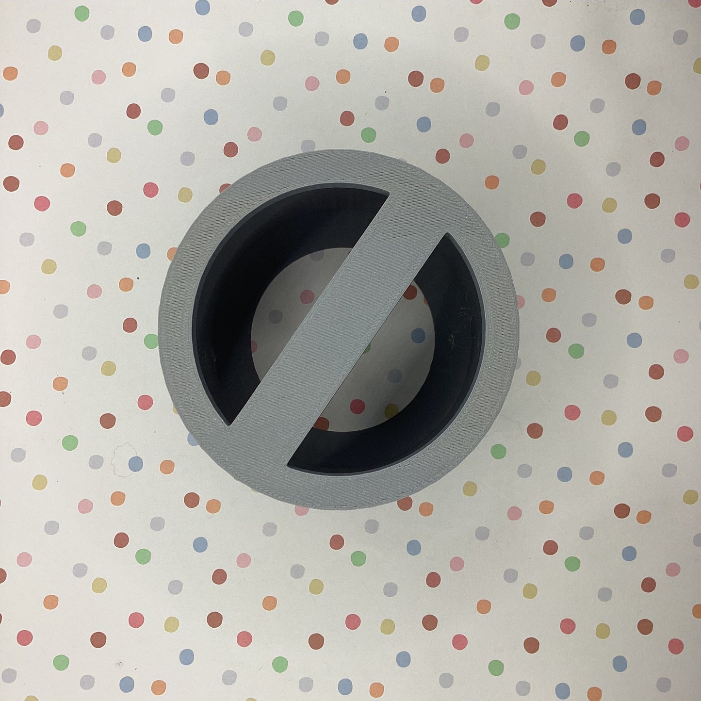 Angled bottom cup/mug mold