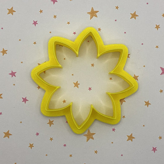 Flower cutter - pointy petals