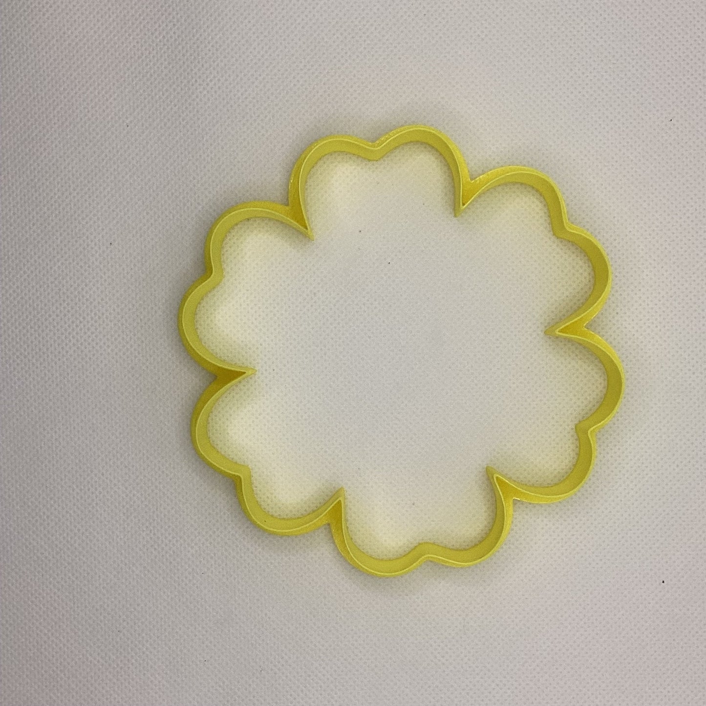 Flower cutter - heart petals