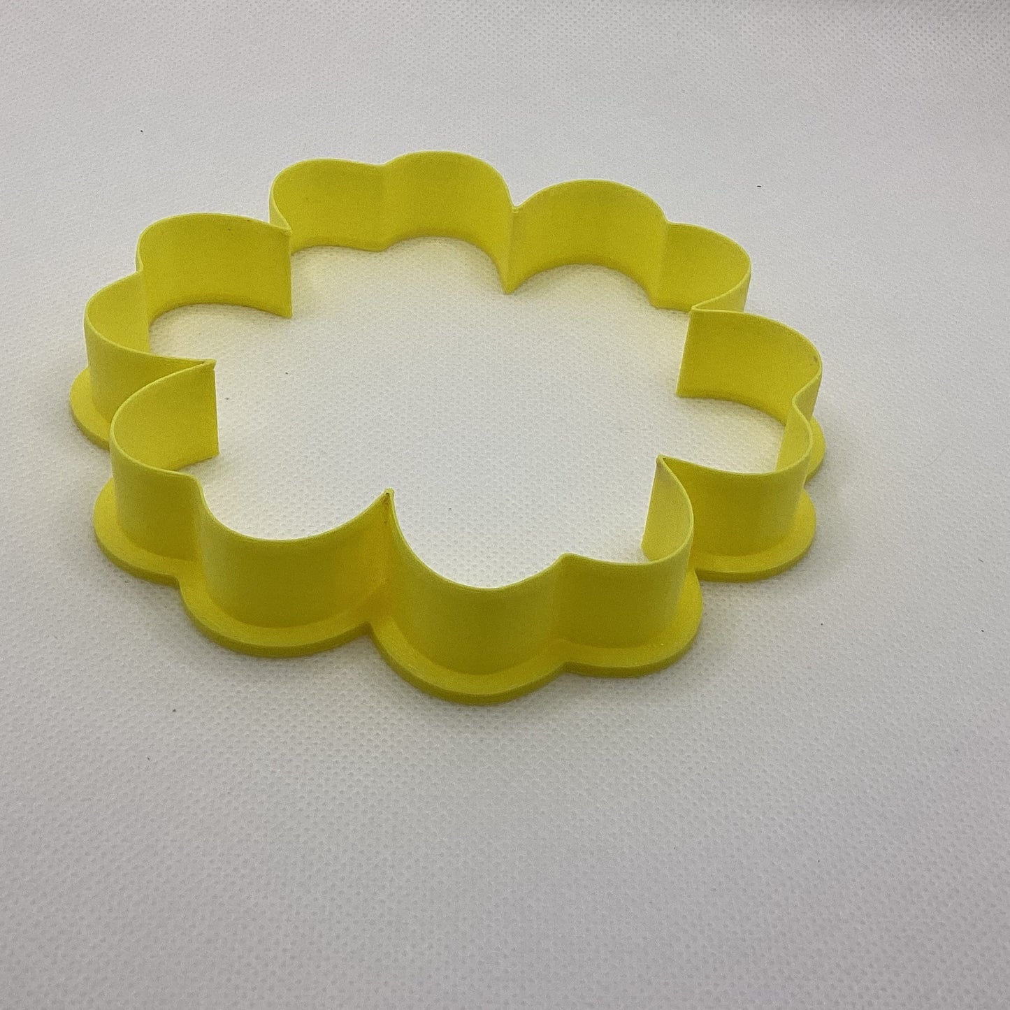 Flower cutter - heart petals