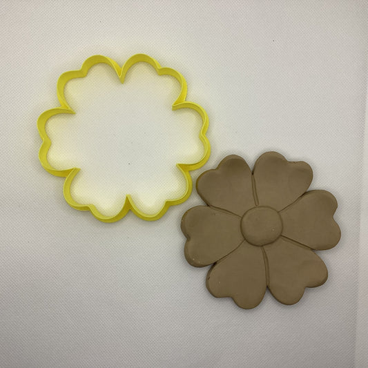 Flower cutter - heart petals