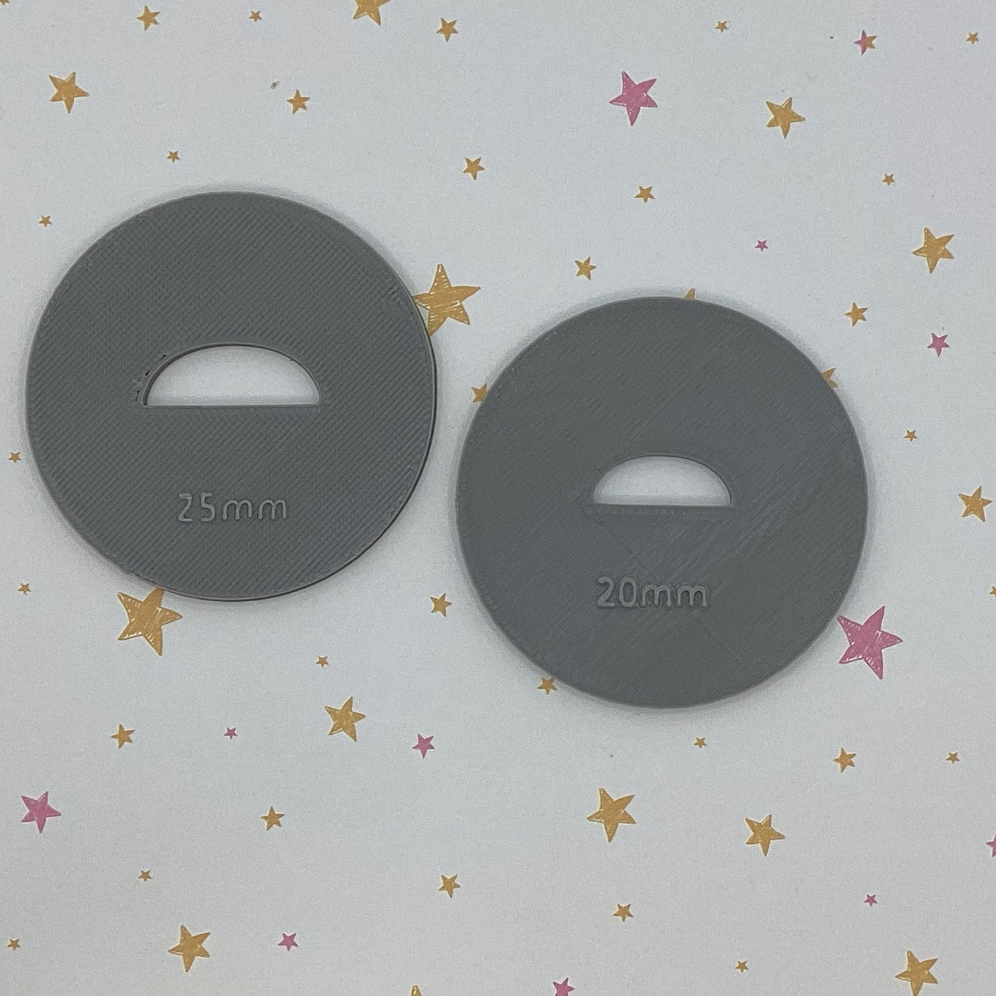 Extruder die - half oval